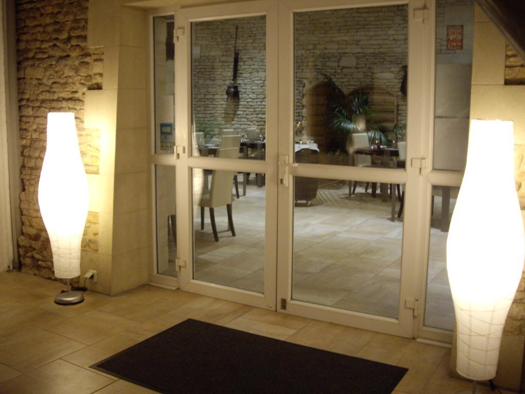 Auberge De La Luzerne Bernières-sur-Mer Exterior foto